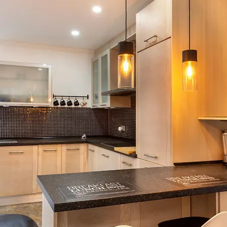 Luxury 3 Beds Inside The And Country Club *